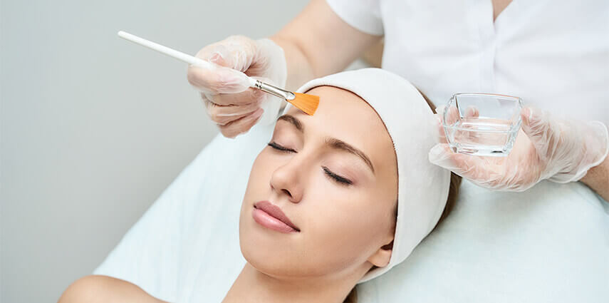 Chemical peels treatment at MUSE Clinic in Sydney 02, Dr Lowe
